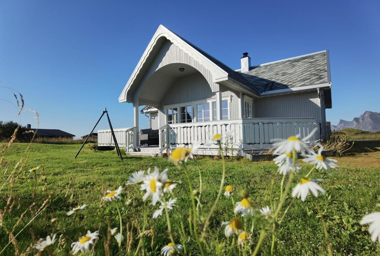 Banpim Beachside Lofoten ランバ エクステリア 写真